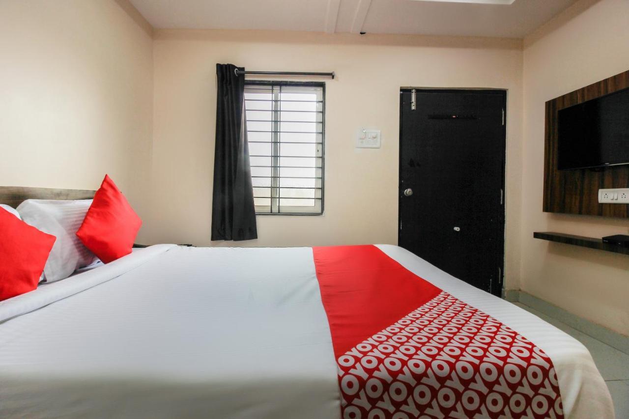 Oyo 66942 Venus Residency Otel Lalaguda Dış mekan fotoğraf