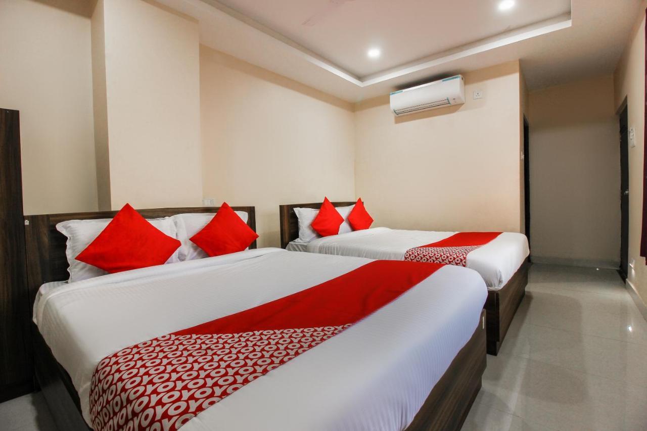 Oyo 66942 Venus Residency Otel Lalaguda Dış mekan fotoğraf